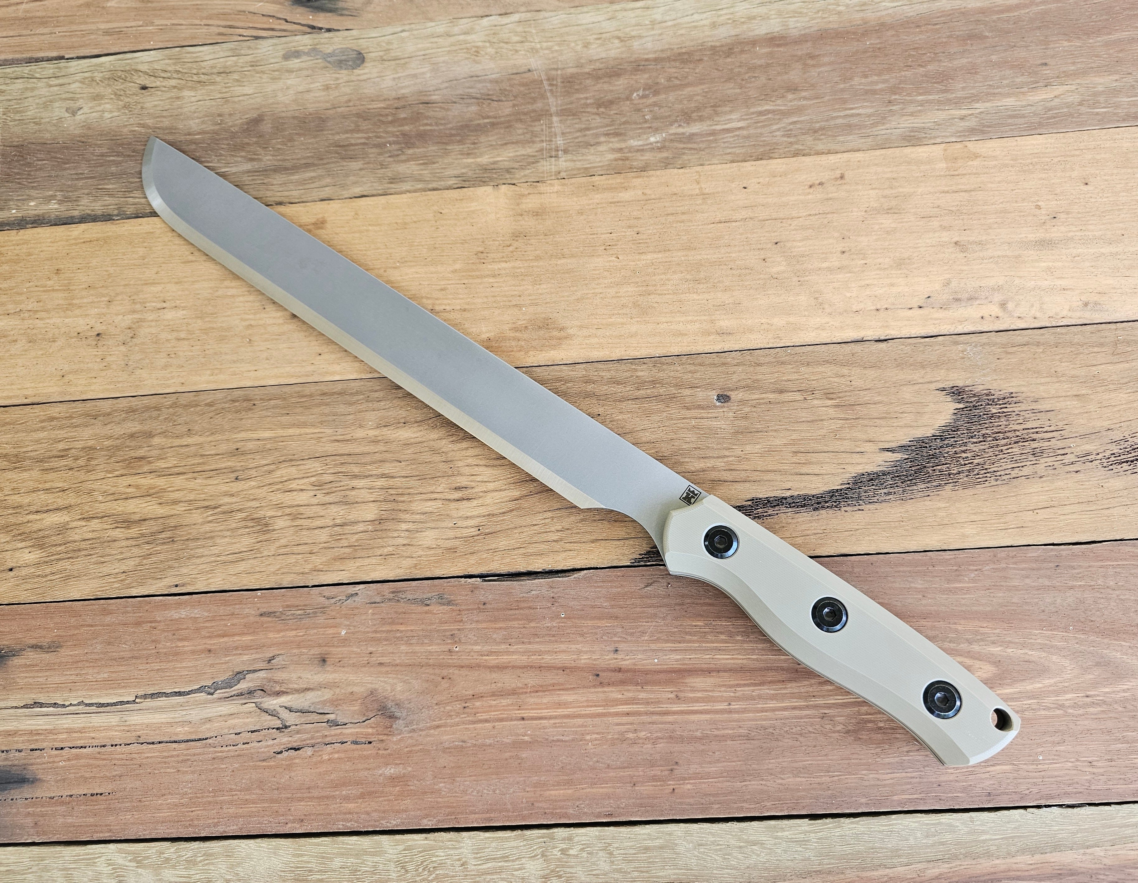 (hidden) Rough 'n' Ready (tan)