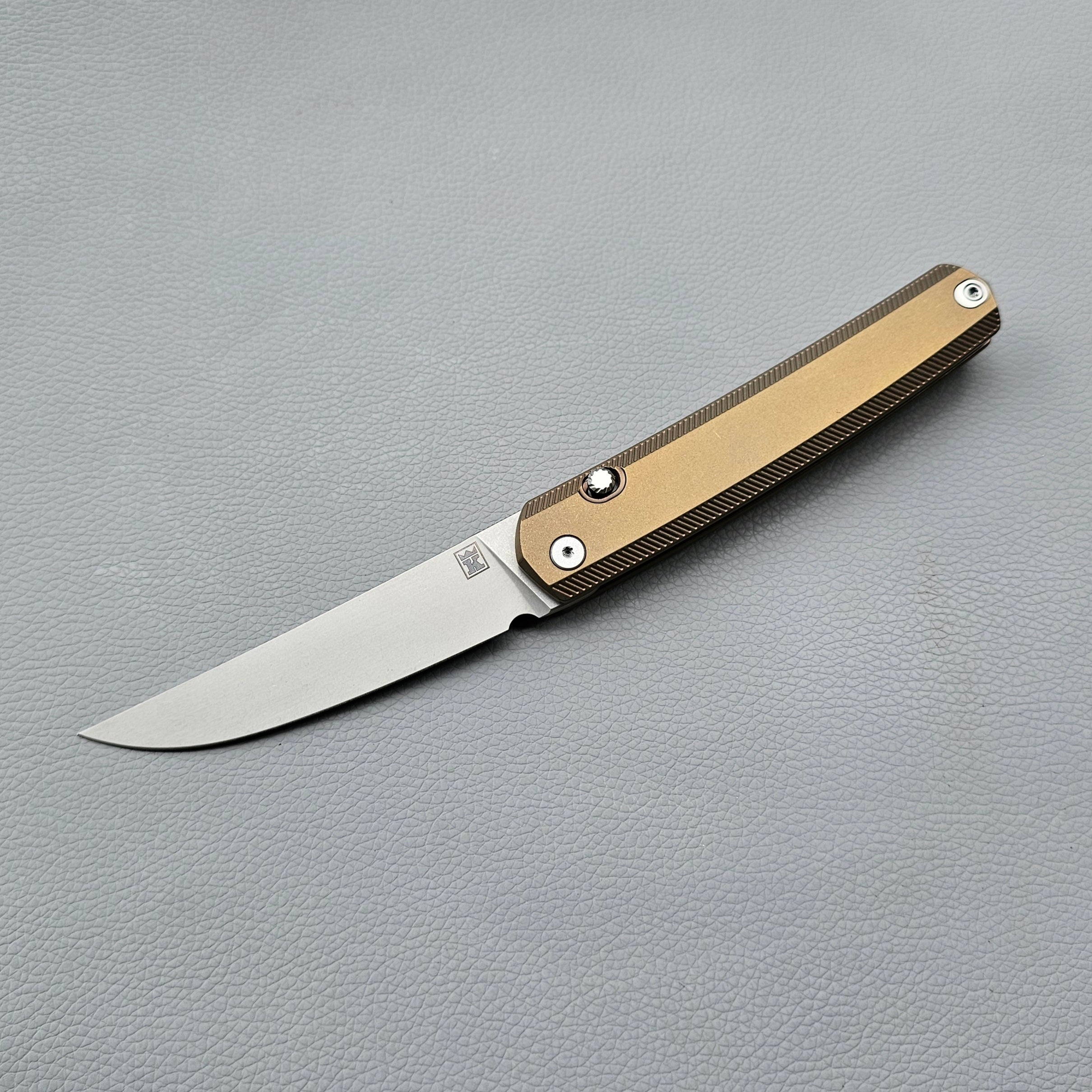 Bronze Stonewash KwaiKing - *PRE-ORDER* (starting 1st/July/2025)
