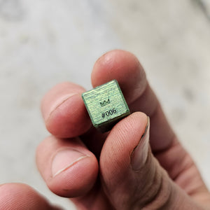 Damtanium Crown Dice