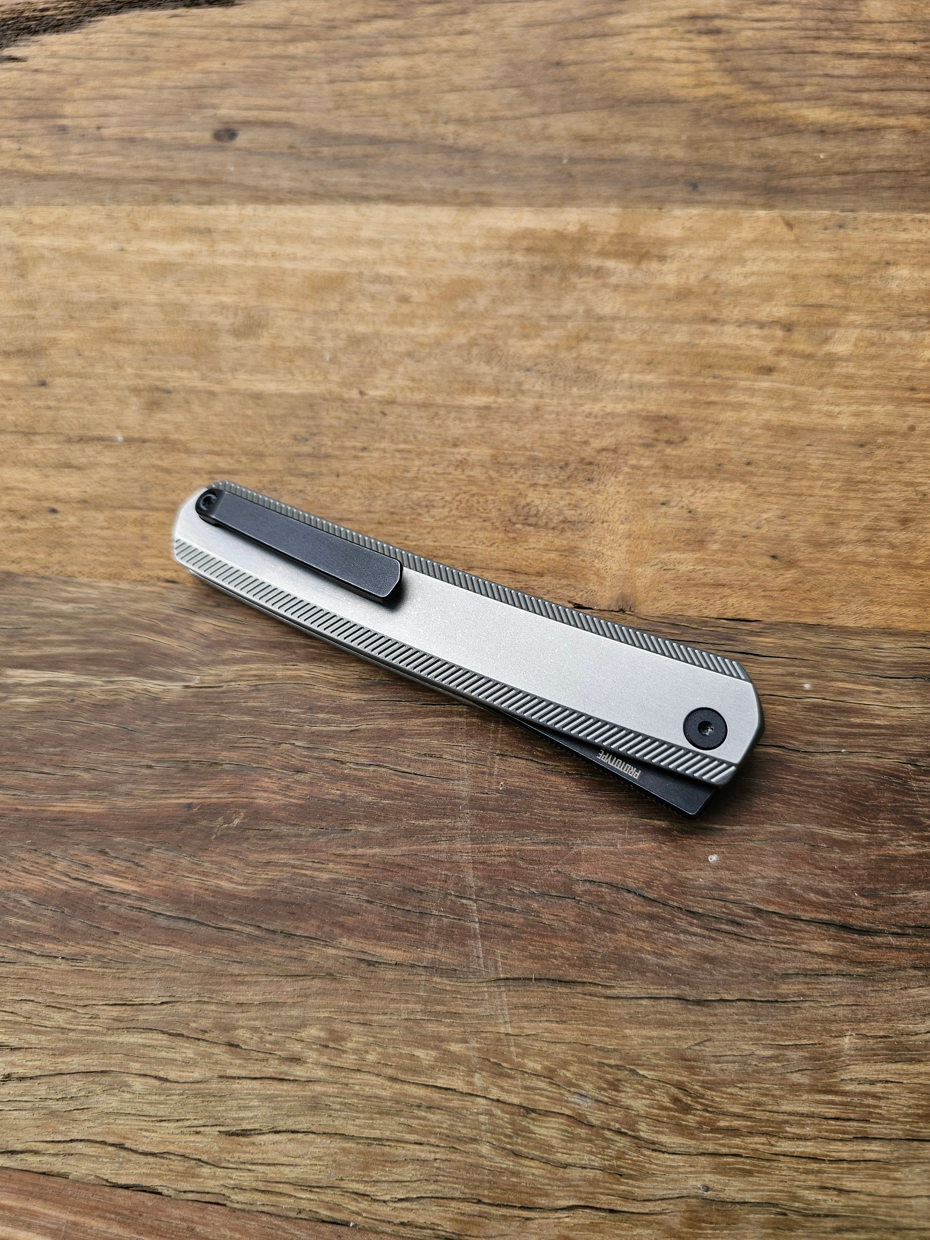 KwaiKing Prototype - Silver and Black