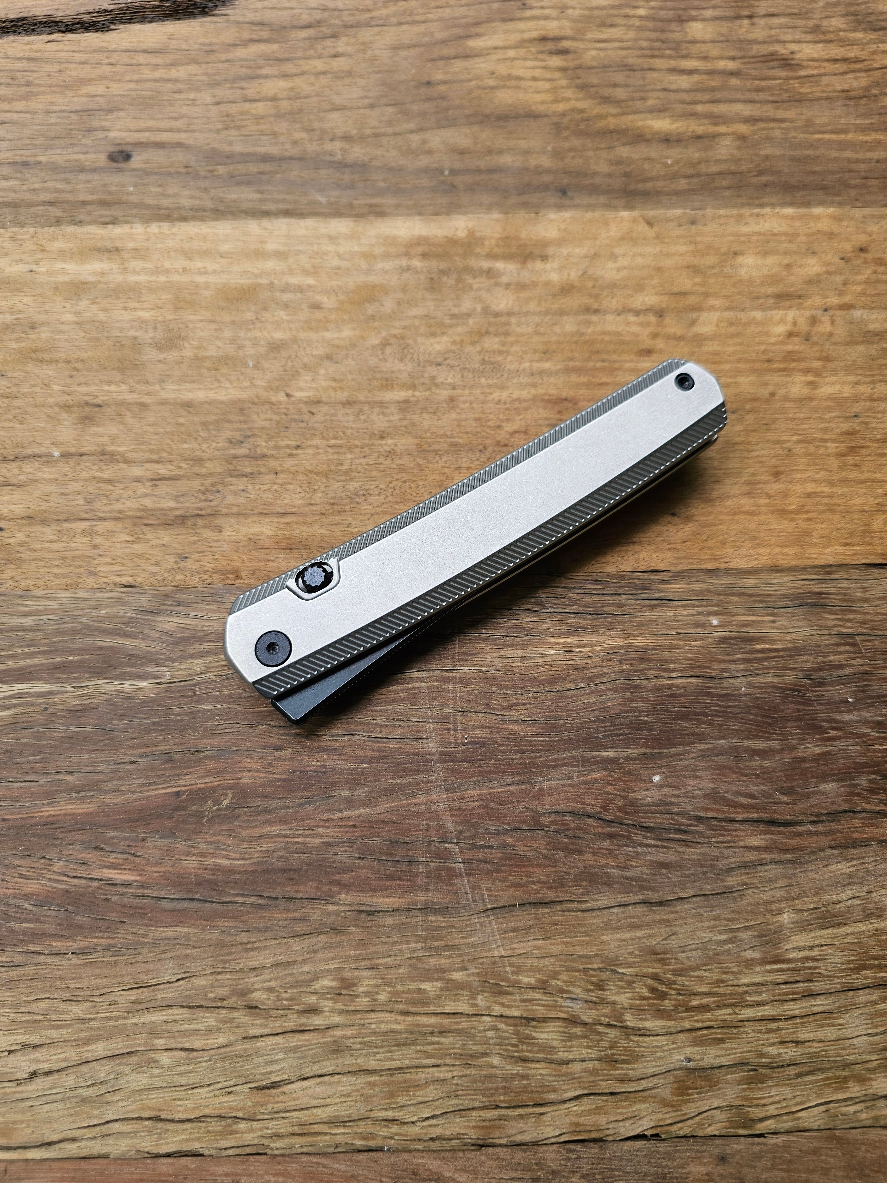KwaiKing Prototype - Silver and Black